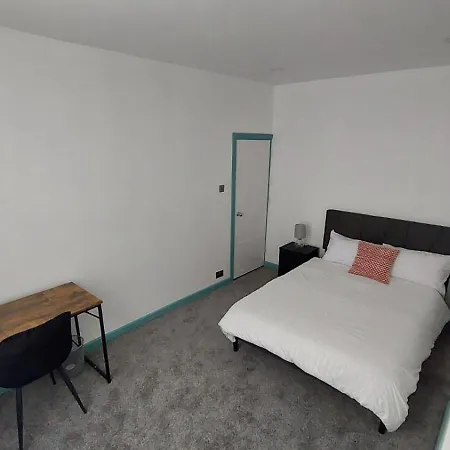 Florence 4 Bedroom House *