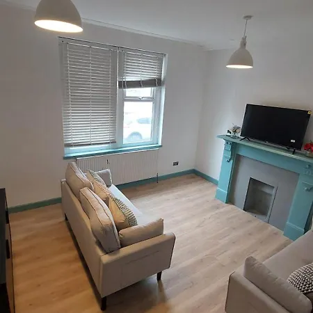 Florence 4 Bedroom House *