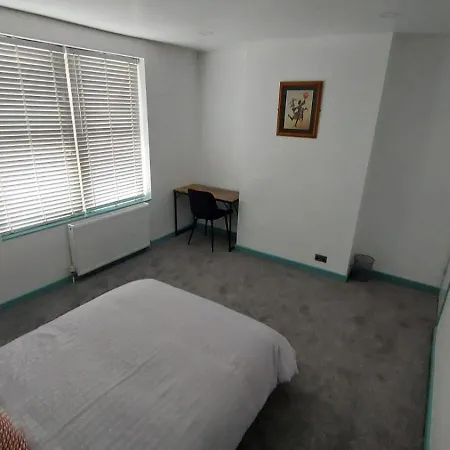 Florence 4 Bedroom House Villa *