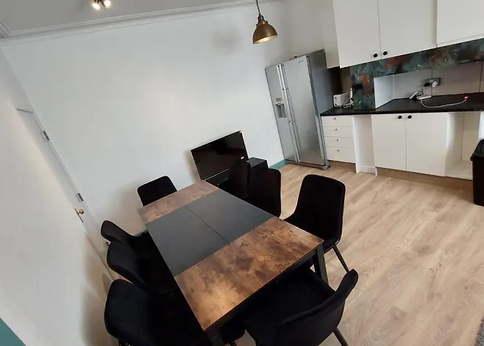 Apartament Florence 4 Bedroom House, Sleeps 14 Leeds (West Yorkshire)