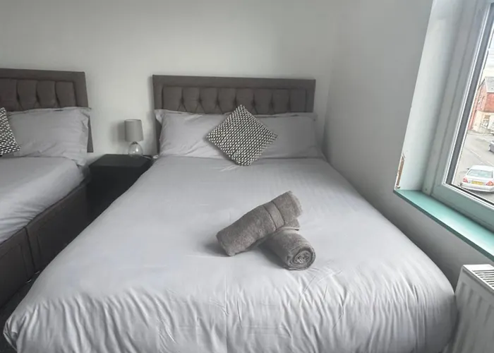 Florence 4 Bedroom House, Sleeps 14 Apartament