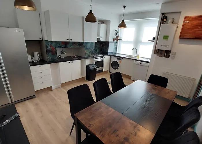 Lägenhet Florence 4 Bedroom House, Sleeps 14 Leeds (West Yorkshire)